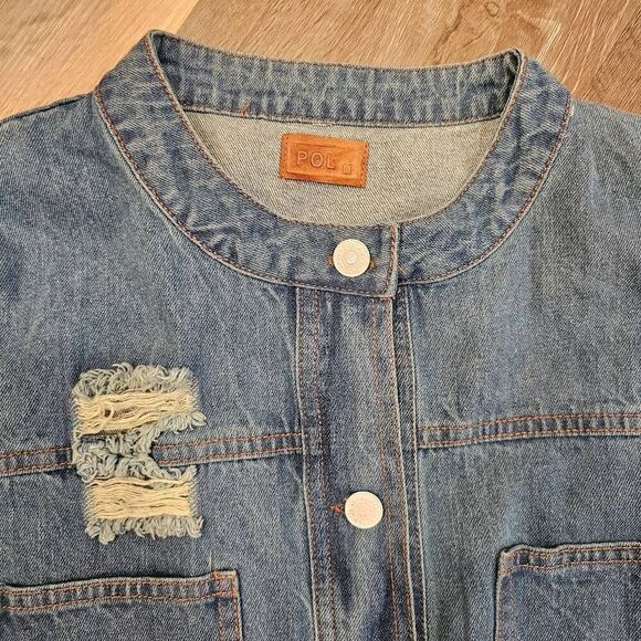 Pol Women's Distressed Denim Size Medium Jean Jacket - Picture 7 of 14